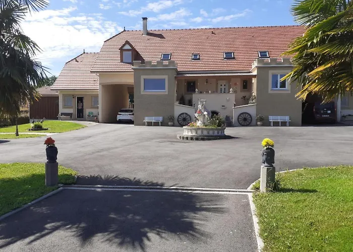 別荘 Les Nuages Fleuris - Est *